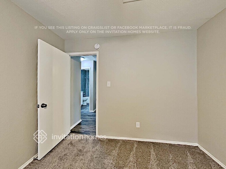 Building Photo - 1213 Glen Creek Dr