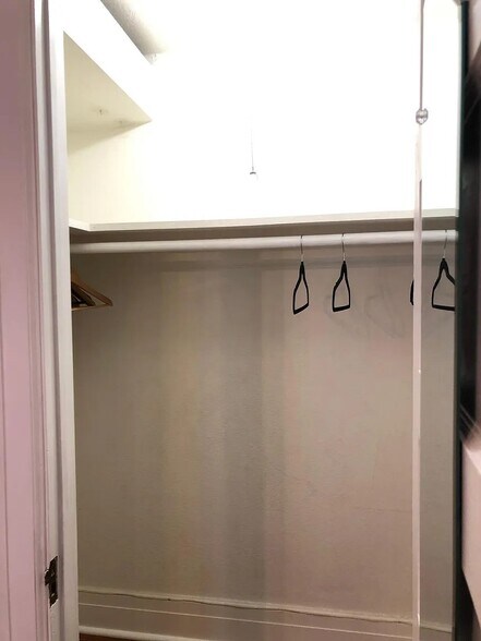 Building Photo - 62 W Culver St