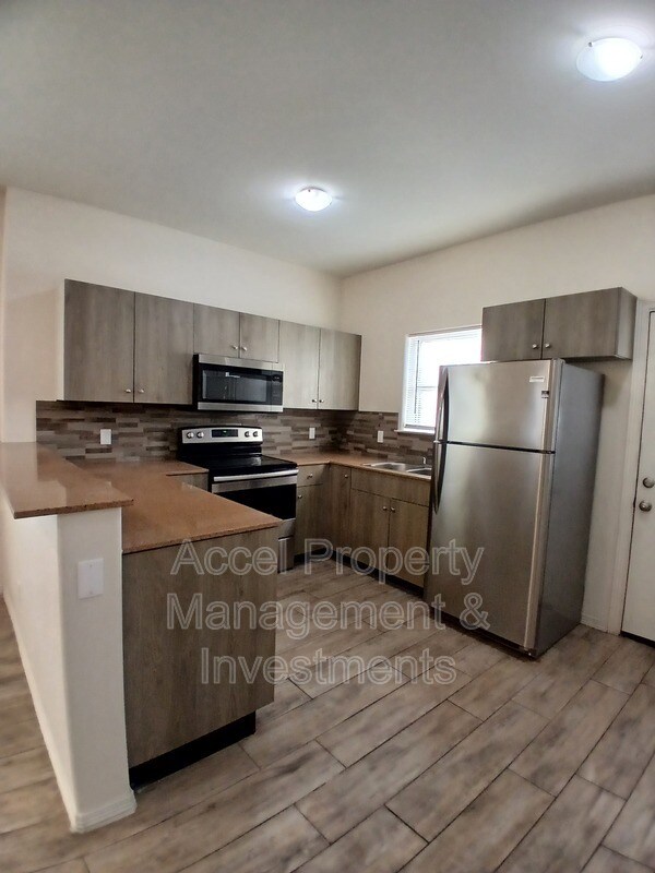 Building Photo - 3713 Whitewing Ave