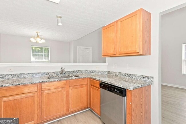 Building Photo - 5604 Windfall Ln