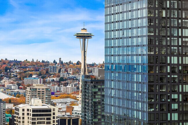 Building Photo - 121 Stewart St