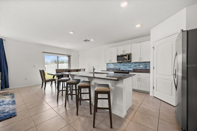 Building Photo - 1467 Riverboat Dr