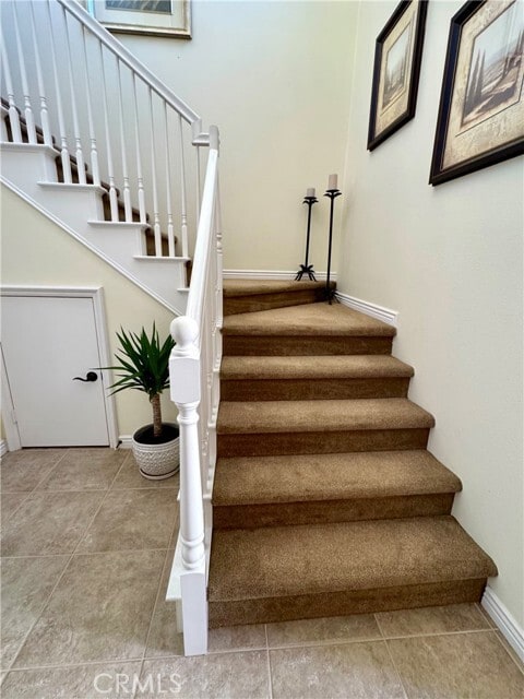 Building Photo - 23801 Los Pinos Ct