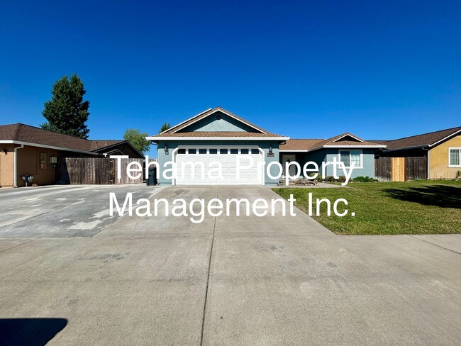 Building Photo - Newly remodeled 4 bedroom 2 bathroom