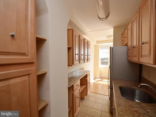 Building Photo - 1806 Rittenhouse Square