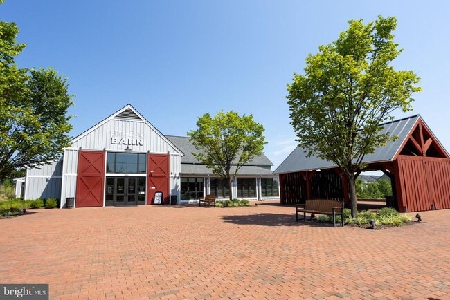 Building Photo - 18086 Red Cedar Rd