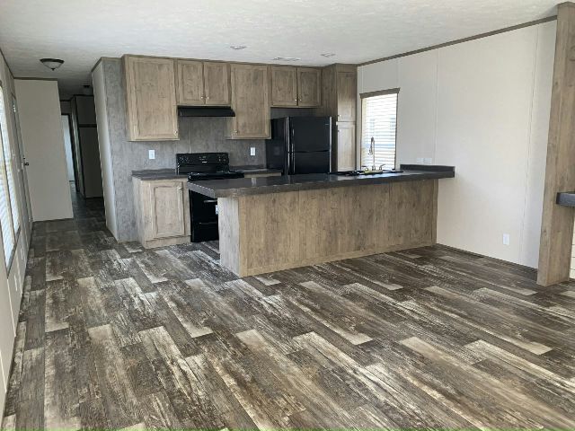 Building Photo - New & Ready for You! $299 First month's rent!