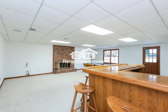 Building Photo - 1449 Mile Post Dr