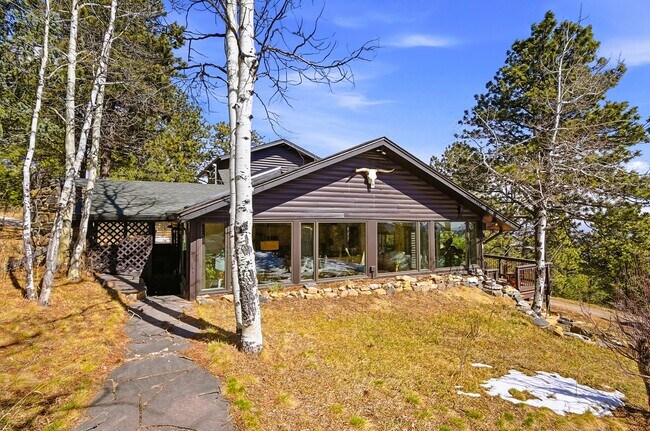 Building Photo - 499 Pine Song Trail