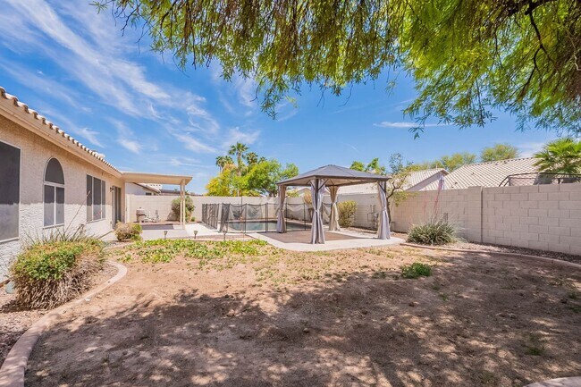 Building Photo - 5463 W Geronimo St