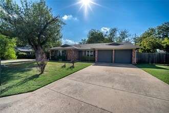 Building Photo - 7402 Bucknell Dr