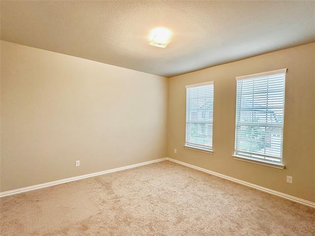 Building Photo - 721 Cromwell Dr