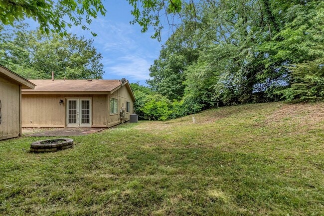 Building Photo - 1816 Rapier Dr