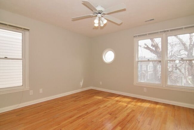 Building Photo - Beautiful Mass Ave Townhome!
