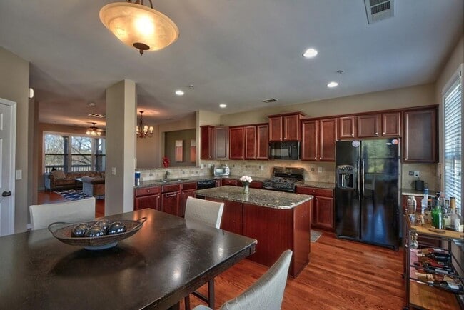 Building Photo - 6135 Indian Wood Cir