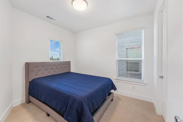 Building Photo - 2009 Daniel Dr