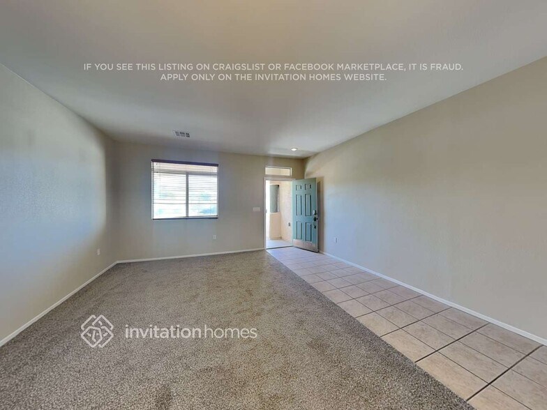 Building Photo - 10928 Salernes St