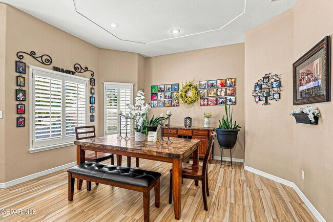 Building Photo - 13566 Emerald Coast Ln