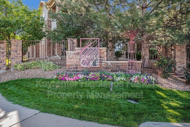 Building Photo - 7440 S Blackhawk St