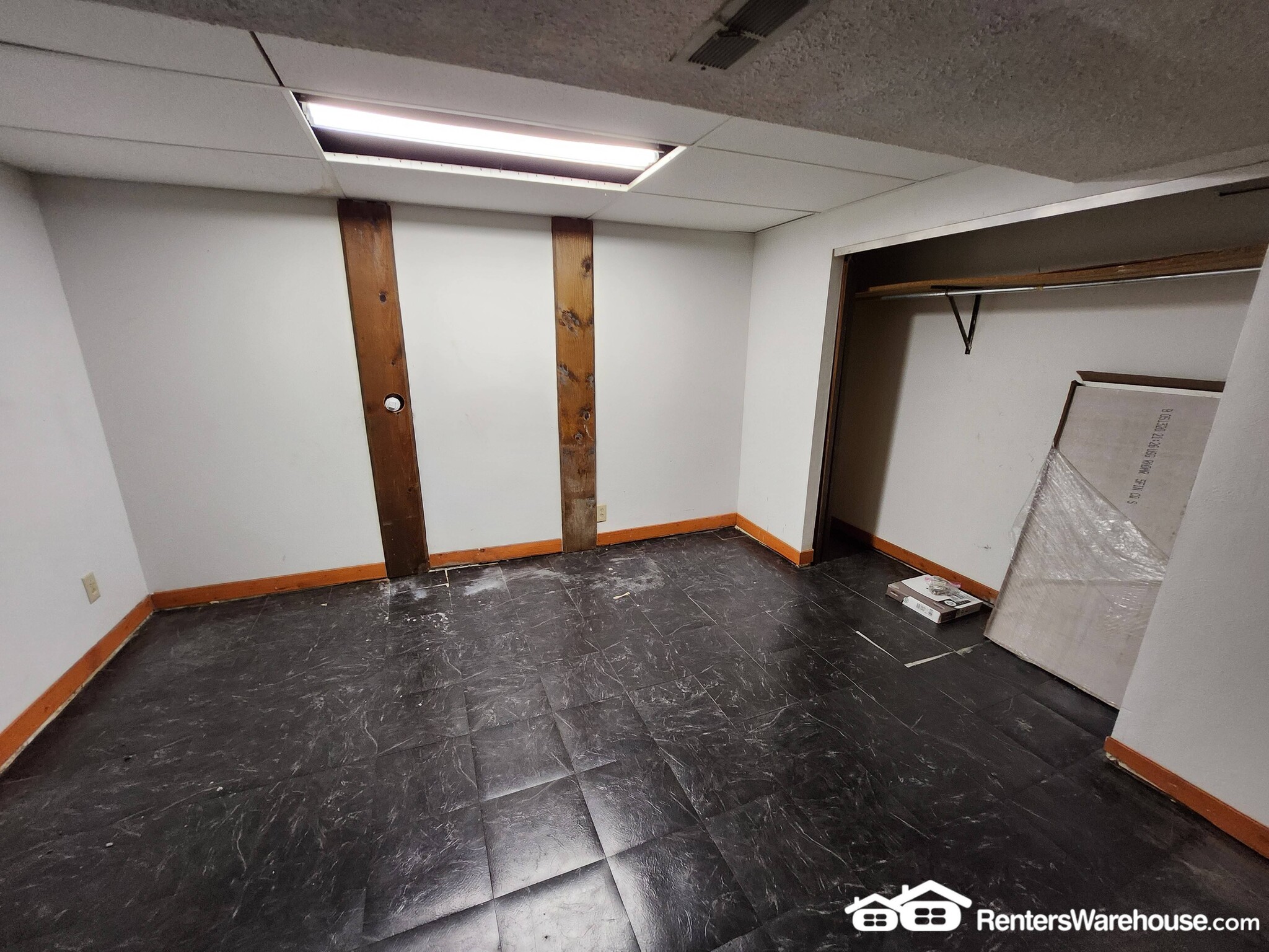 Building Photo - 3125 Brookshire Dr