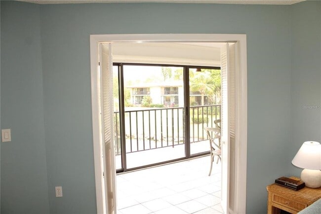 Building Photo - 6472 Seagull Dr