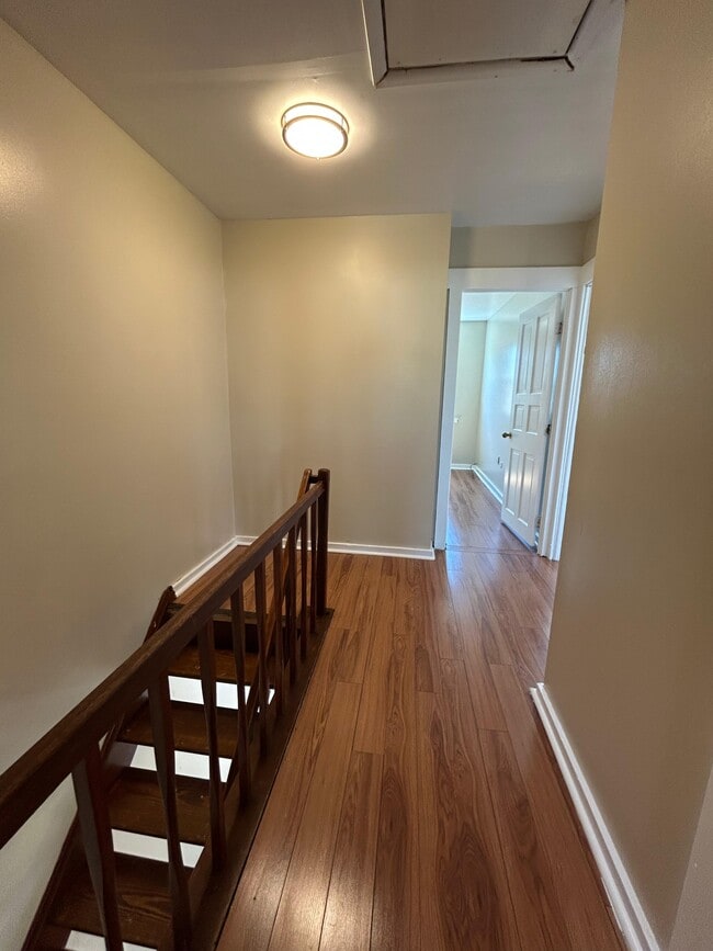 Building Photo - 8044 Mars Pl