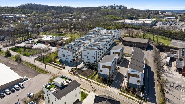 Building Photo - 223 Oceola Ave