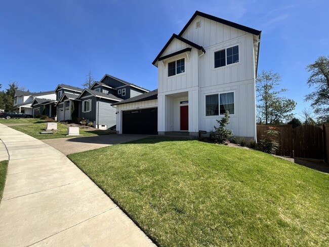 Building Photo - Spacious 5BR Home Near Mountainside High School with Loft, Balcony & Large Kitchen