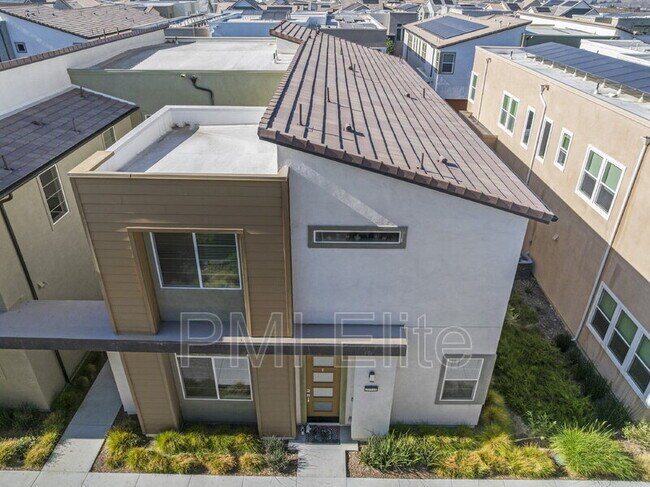 Building Photo - 26912 W Winding Trail Ct