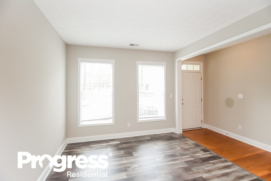 Building Photo - 7038 Hillcrest Chase Ln