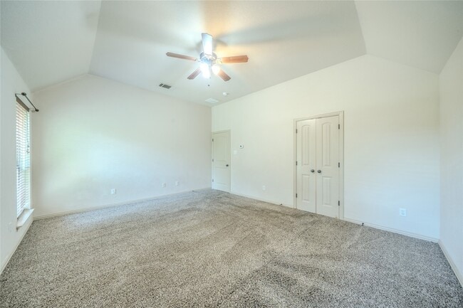 Building Photo - 109 Chateau Dr