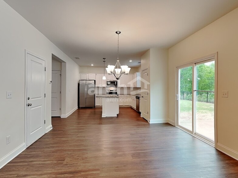 Building Photo - 3049 Ansley Place Rd