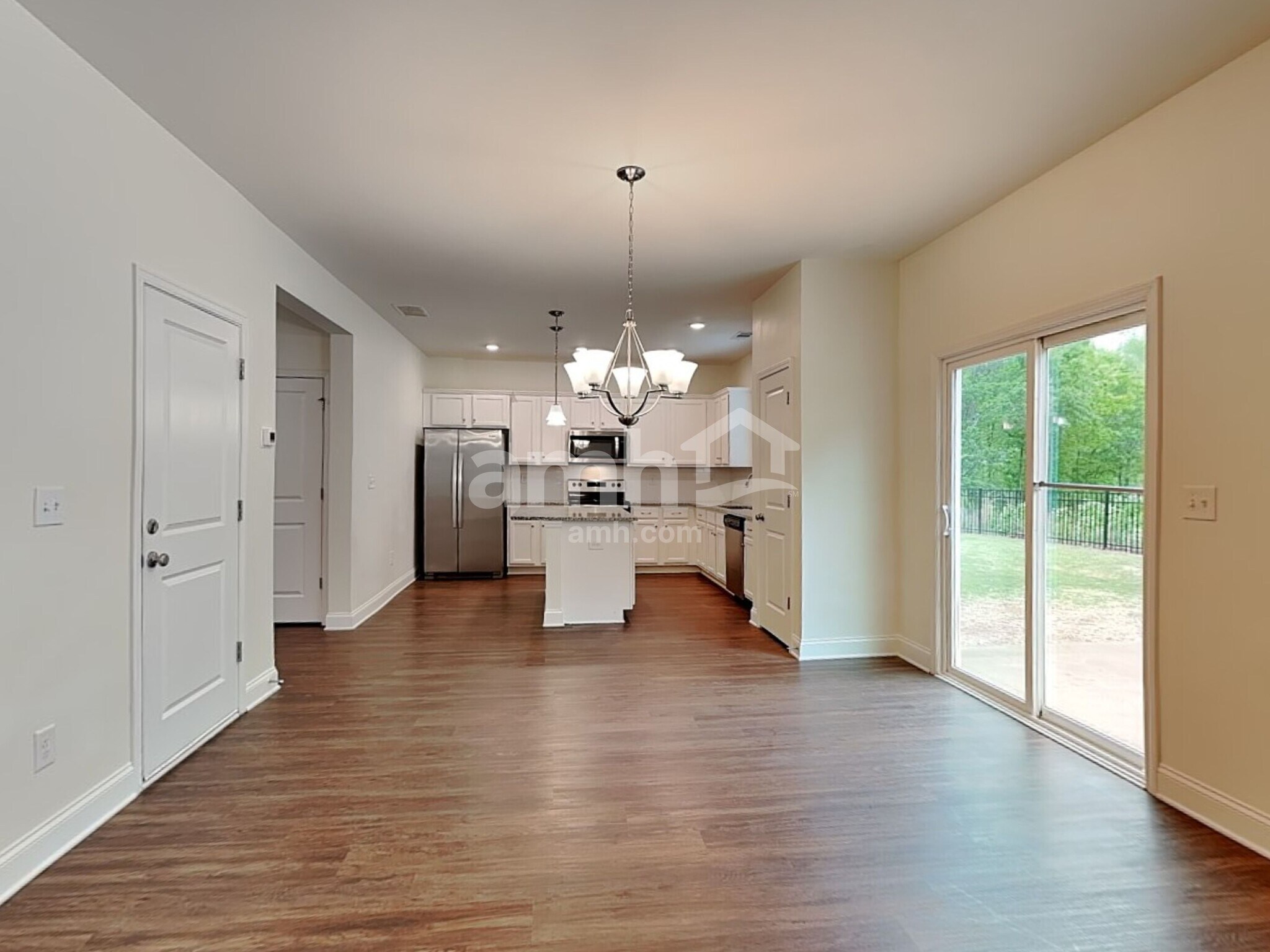 Building Photo - 170 Hickory Pointe Rd