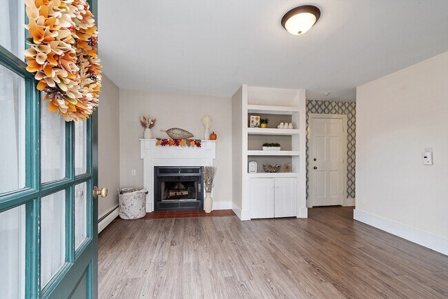 Building Photo - 74-76-76 Bromfield St