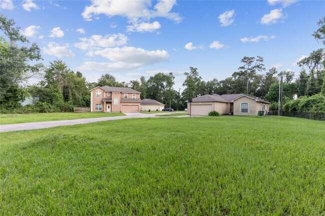 Building Photo - 9104 N Green River Dr