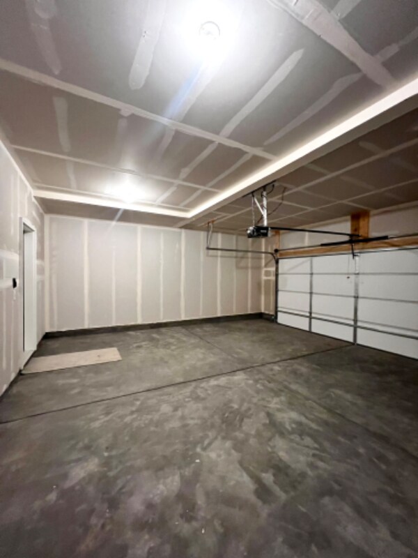 Building Photo - 209 Cardinal St