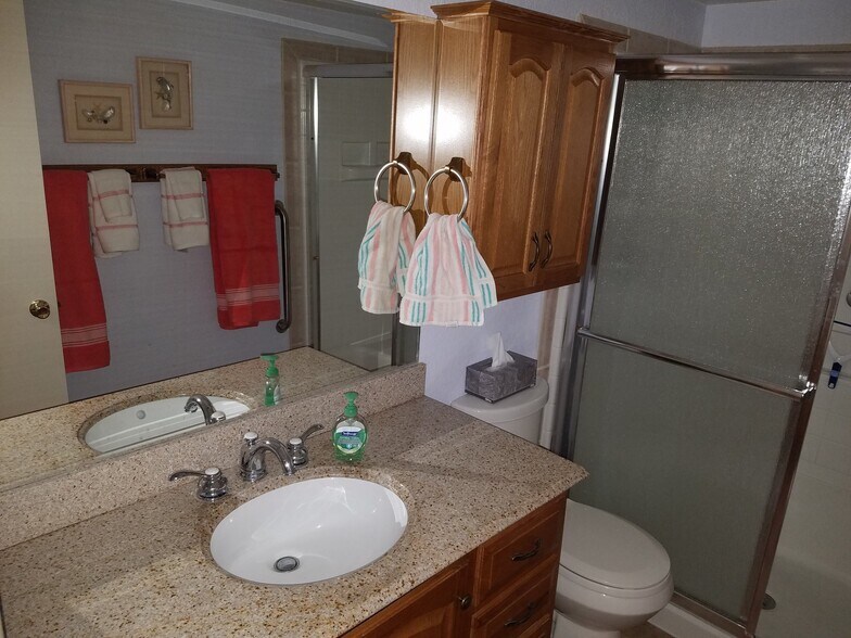 Building Photo - 276 Lake Havasu Ave