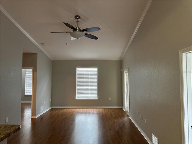 Building Photo - 10201 Courtney Palms Blvd