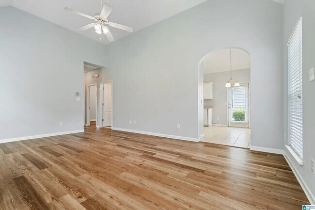 Building Photo - Magnolia Trail