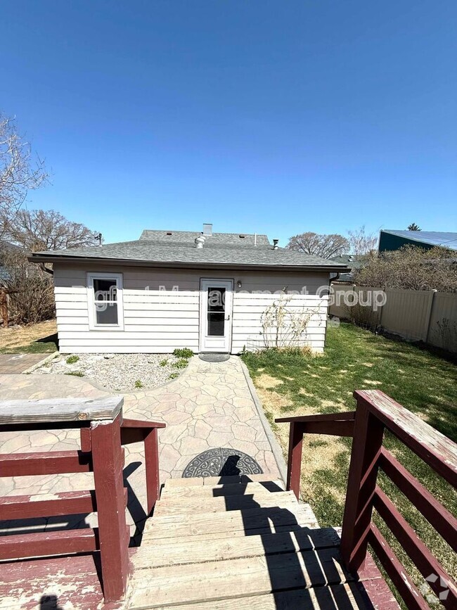 Building Photo - 1227 Wilder Ave