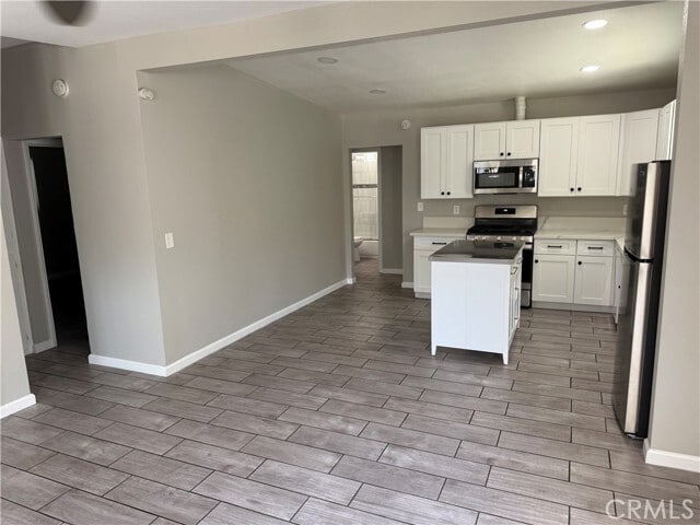 Building Photo - 430 E Arrow Hwy