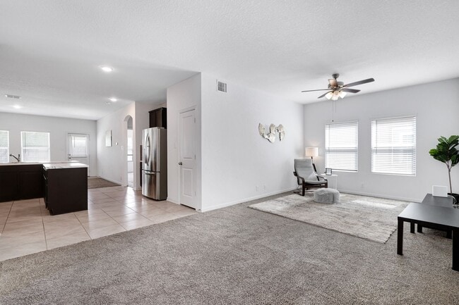Building Photo - ***APPLICATION CURRENTLY UNDER REVIEW***Tw...