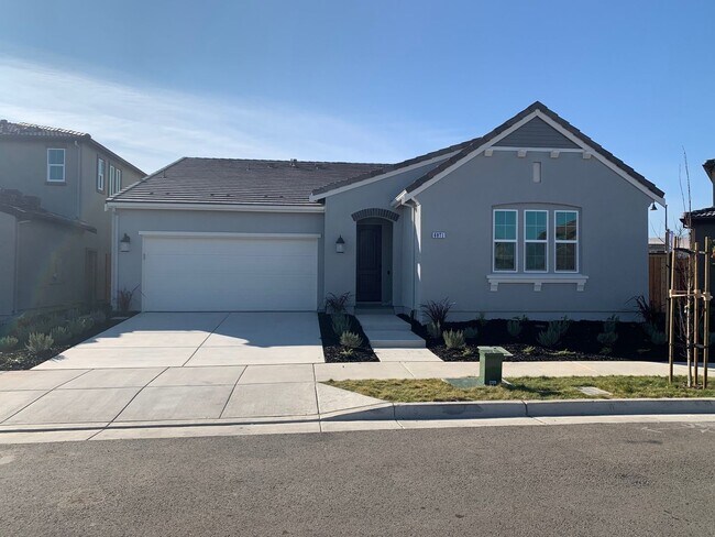 Building Photo - Home In Tracy Hills - Tenant occupied DO N...