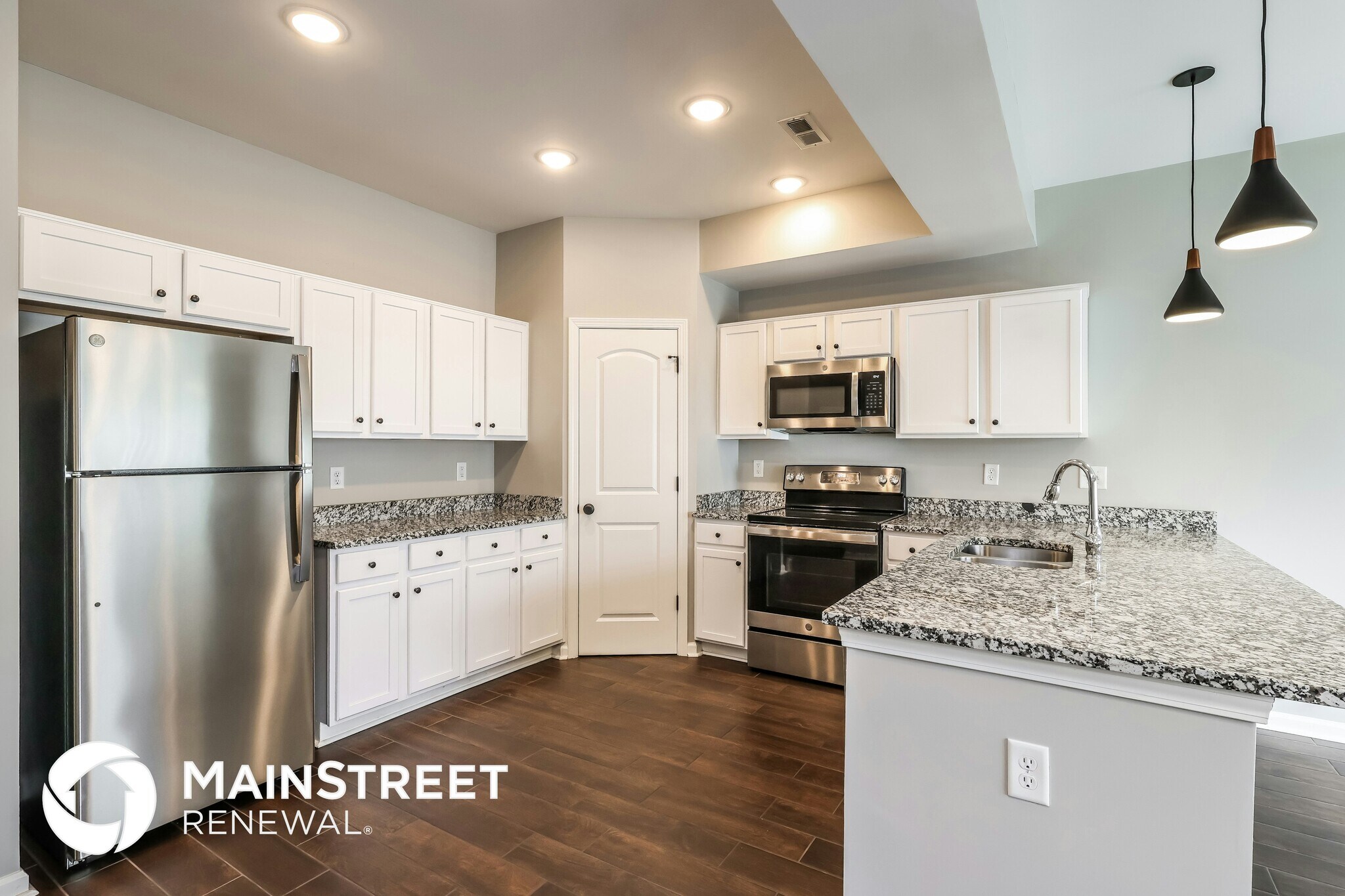 Building Photo - 2105 Paddle Wheel Dr