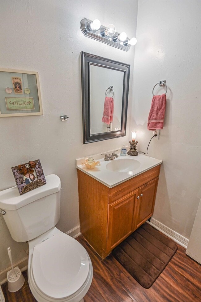 Building Photo - 809 California St