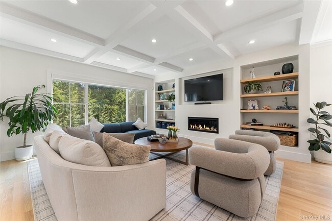 Building Photo - 49 Fayette Rd