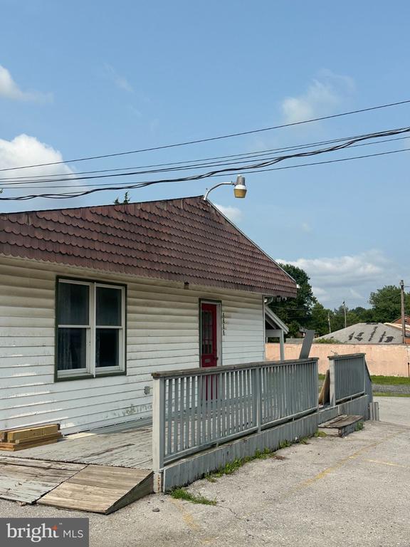 Building Photo - 2700 E Harrisburg Pike