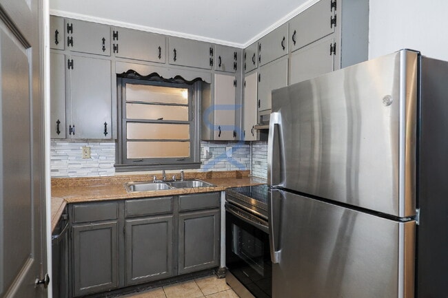 Building Photo - 1678 Bagpipe Pl