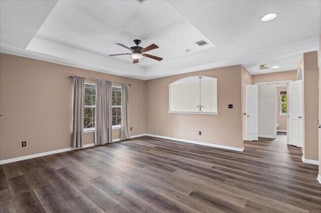 Building Photo - 13026 Titus Ct