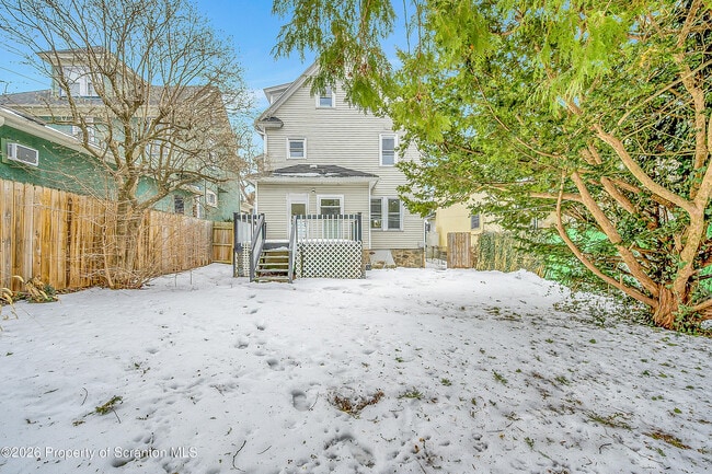 Building Photo - 529 Wheeler Ave